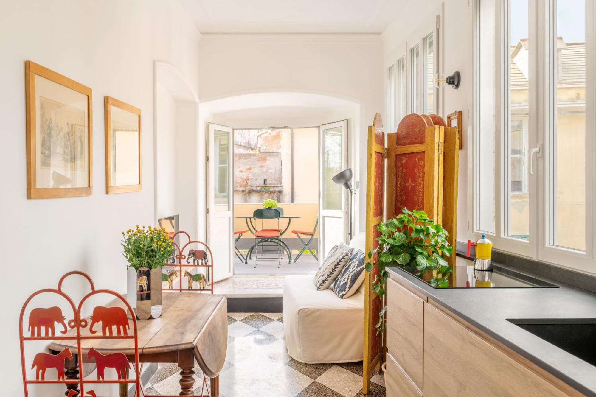 Cosy Apartment With Terrace Genoa Bagian luar foto