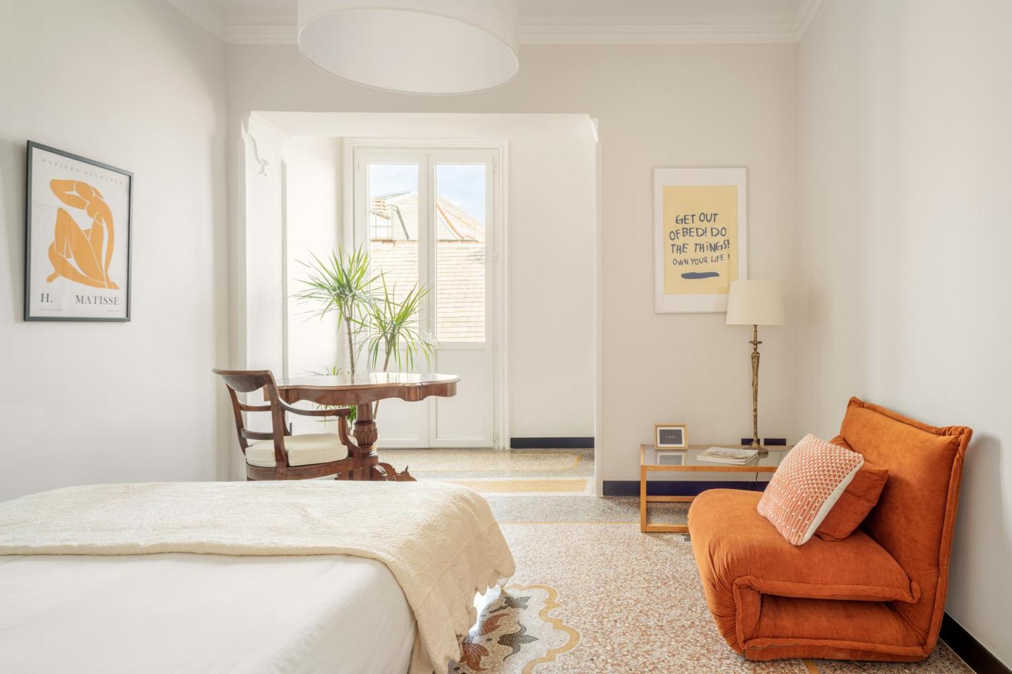 Cosy Apartment With Terrace Genoa Bagian luar foto